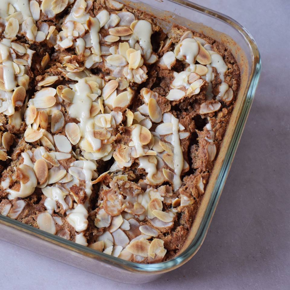 Almond Croissant Baked Oats