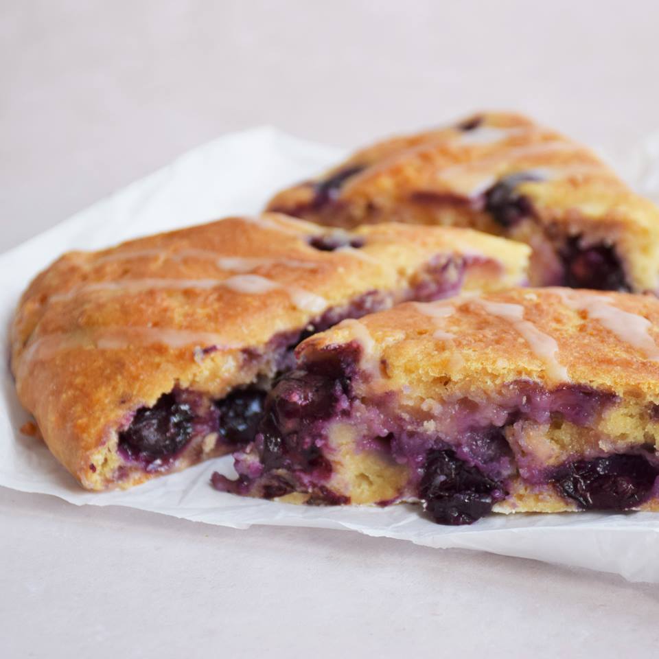 Blaubeer Scones