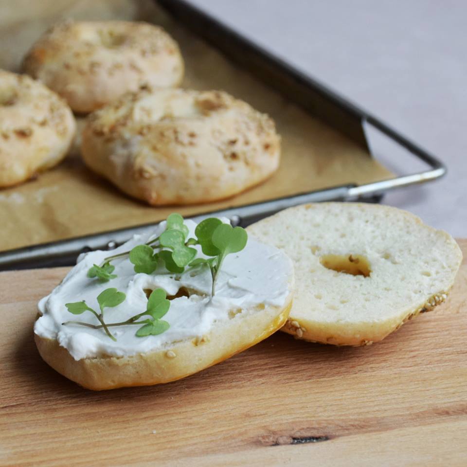 Mini Sesam-Bagels 